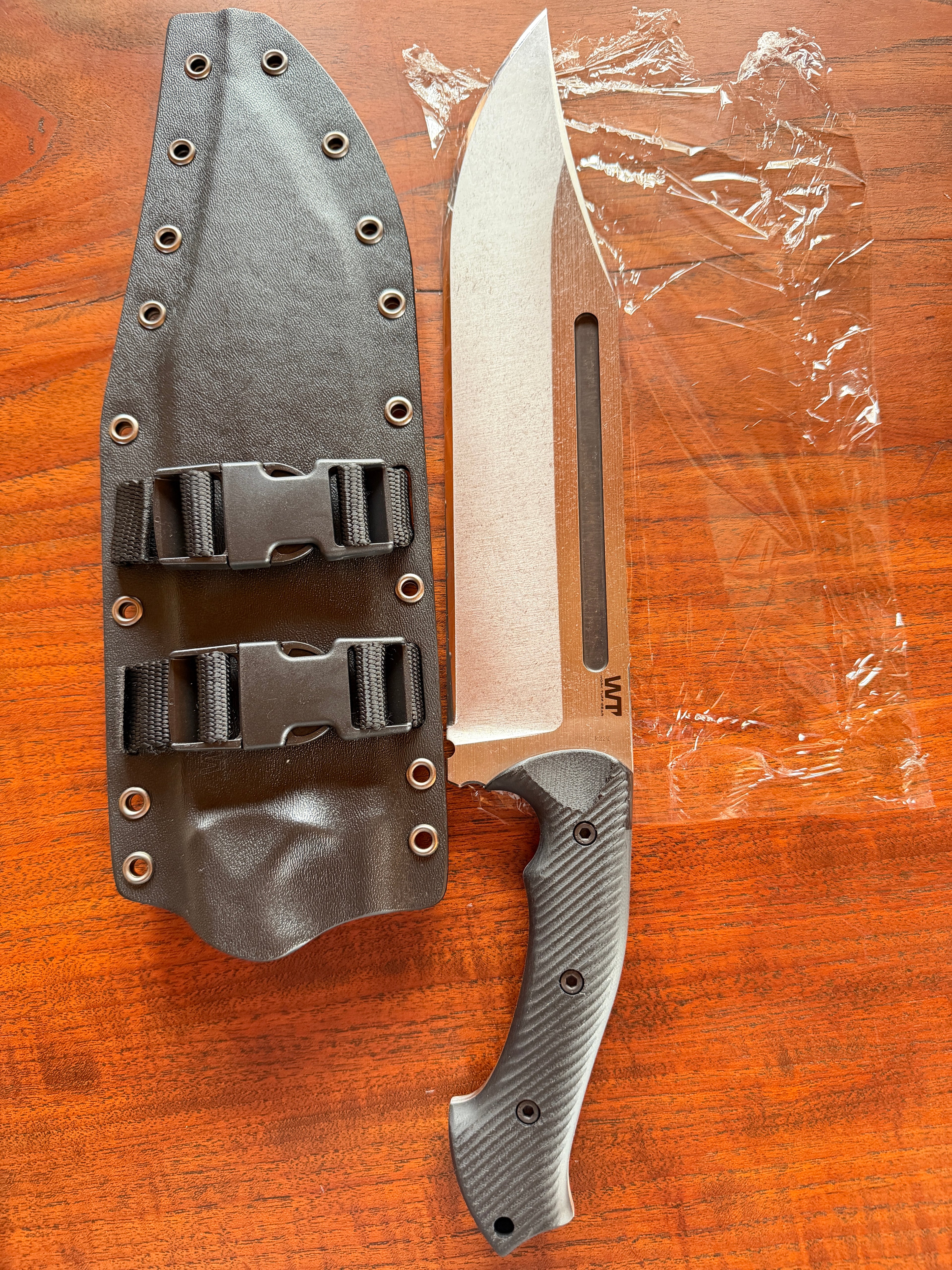 Work Tuff Gear Blackout Apocalypto – Böhler K329 Fixed Blade